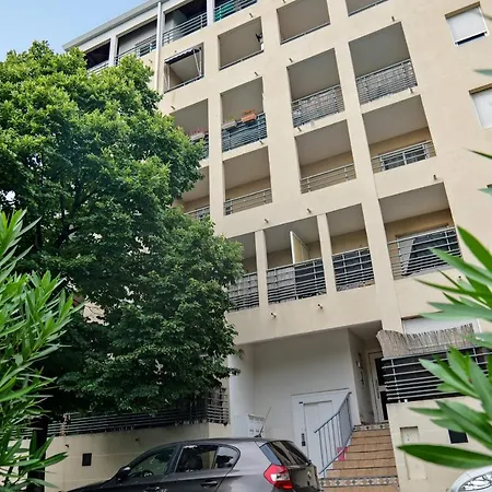 Bright Flat With Balcony In - Welkeys Apartman Montpellier